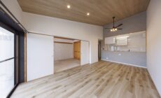 リフォームしました♪ クロス張替(天井、壁)、照明器具